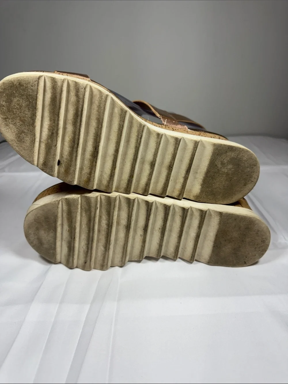 Madden Girl Rose Gold Cork Platform Sandal 8 leather